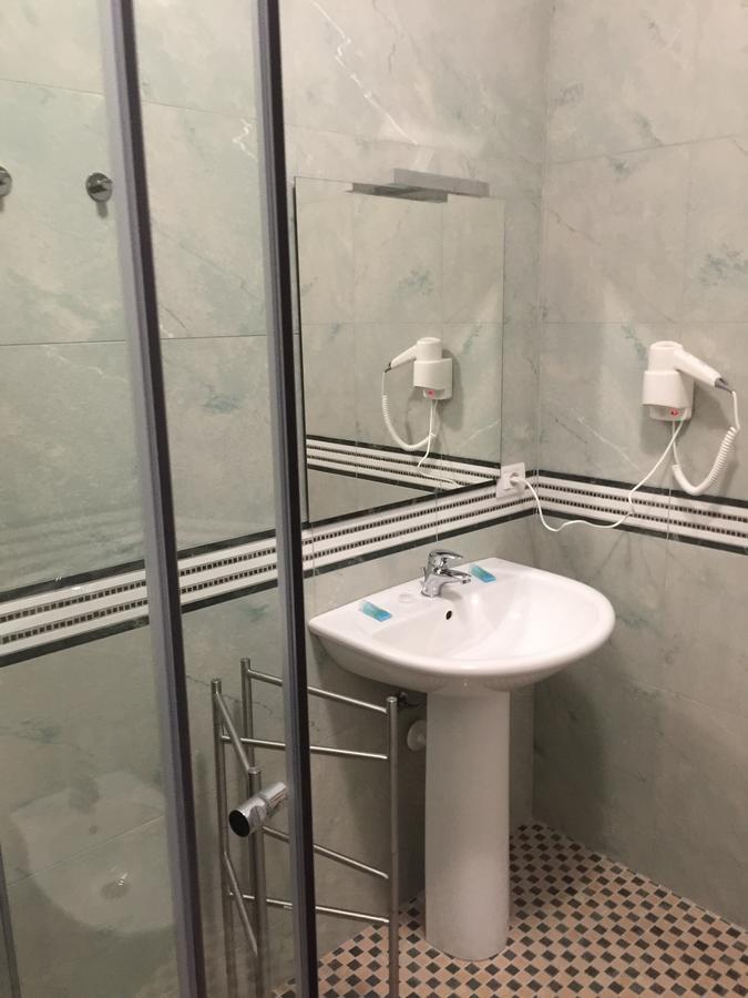 Herges Hotel Durrës Eksteriør bilde