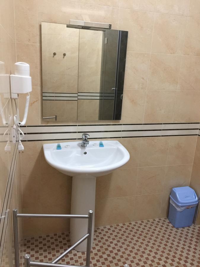 Herges Hotel Durrës Eksteriør bilde